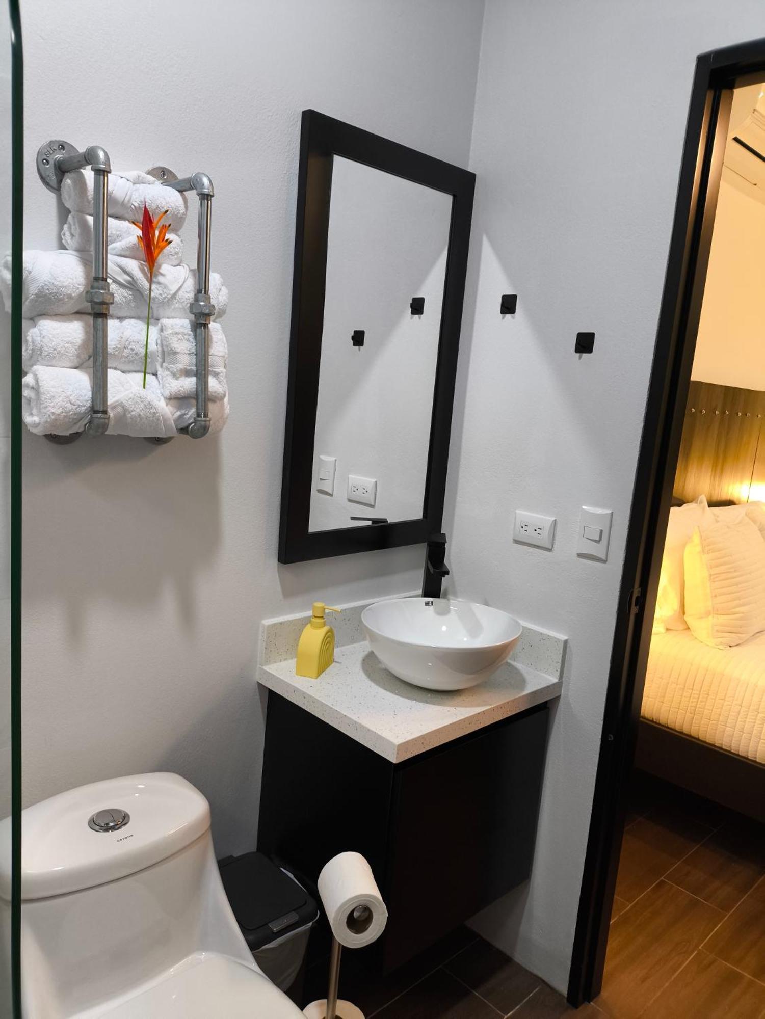 Madre Terra Bed & Breakfast Uvita Luaran gambar